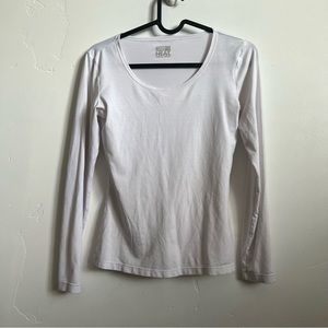 white workout longsleeve